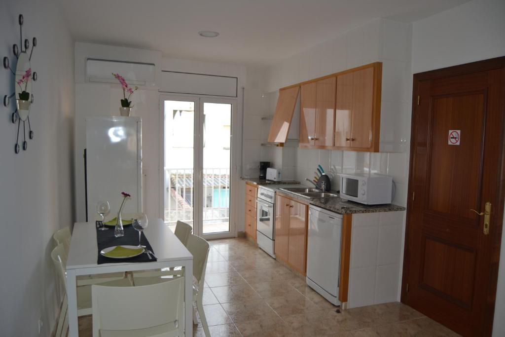 Apartments Figueres Φιγκέρες Δωμάτιο φωτογραφία